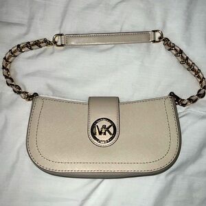 Micheal Kors tan shoulder bag with gold chain